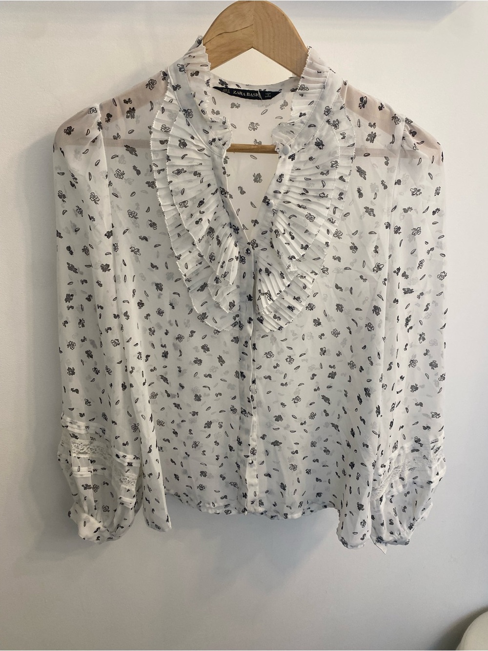 Zara White Sheer Ruffle-Front Button Down with Black Floral Print